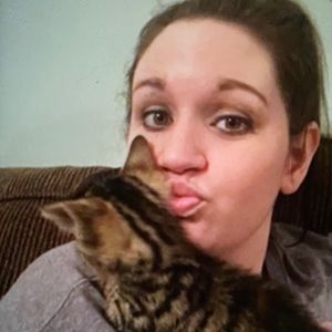 Meet your Posher, Amanda